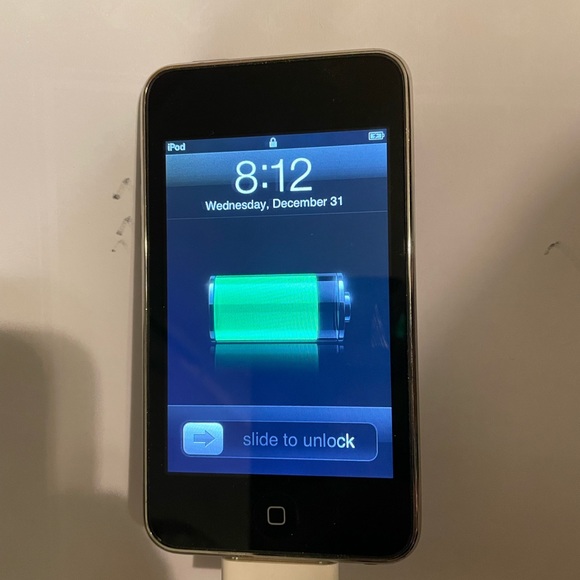 Apple Ipod 3rd Generation - Picture 7 of 15